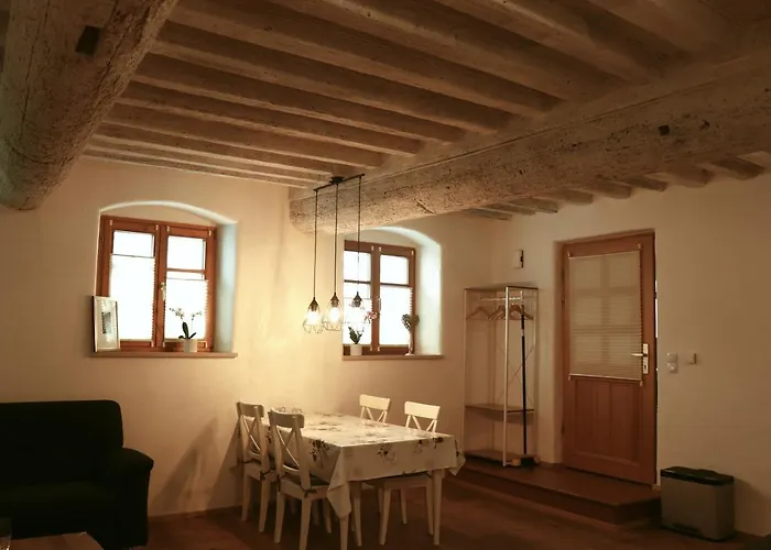 Stilvolle Wohnung Auf 50 M² Mit Parkplatz Und Wifi