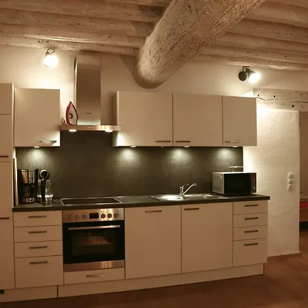 Stilvolle Wohnung Auf 50 M² Mit Parkplatz Und Wifi Kraiburg am Inn Exterior photo